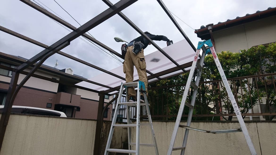 カーポート波板張替え 名古屋市中区 | 波板張替えならエクステリアの窓口名古屋市中区