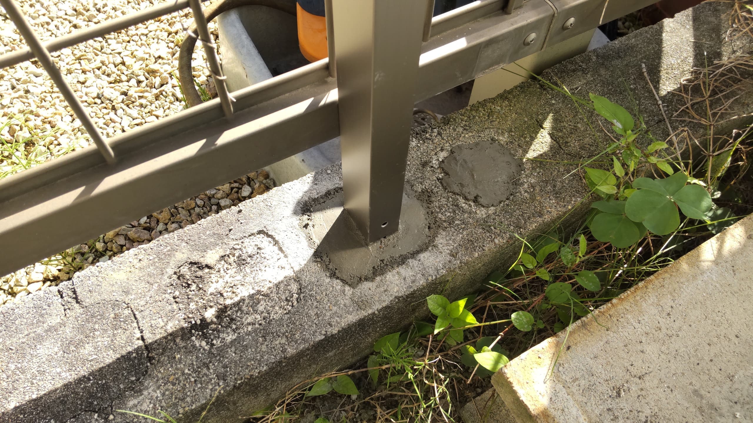 フェンス支柱補修 名古屋市中区 | フェンス支柱補修ならエクステリアの窓口名古屋市中区